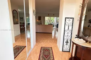 1425 Atlantic Shores Blvd, Hallandale Beach, FL 33009 - Photo 5