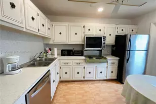 1425 Atlantic Shores Blvd, Hallandale Beach, FL 33009 - Photo 15