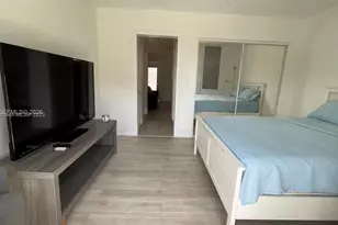 949 Pennsylvania Ave, Miami Beach, FL 33139 - Photo 17