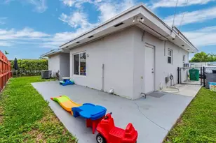 9435 SW 39th St, Miami, FL 33165 - Photo 45