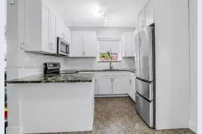 9435-9437 SW 39th St, Miami, FL 33165 - Photo 13