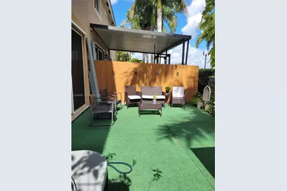 1015 SE 24th Ter #1015, Homestead, FL 33035 - Photo 13