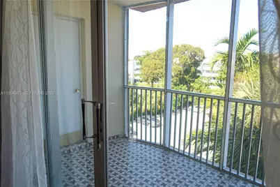1690 NE 191st St #416-1, Miami, FL 33179 - Photo 29