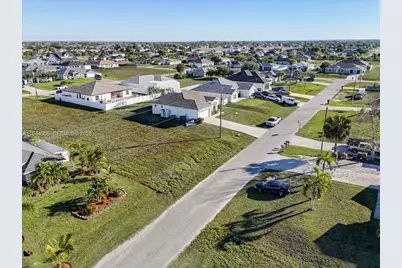 1317 NW 9th Ter, Cape Coral, FL 33993 - Photo 13