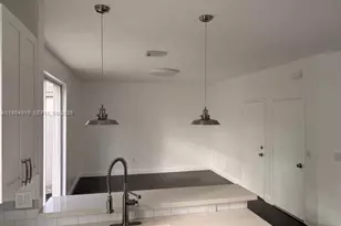 318 NW 153rd Ave, Pembroke Pines, FL 33028 - Photo 11