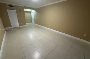 101 SW 117th Ave, Pembroke Pines, FL 33025 - Photo 11