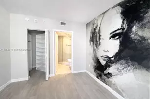 45 SW 9th St, Miami, FL 33130 - Photo 21