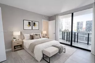 45 SW 9th St, Miami, FL 33130 - Photo 15