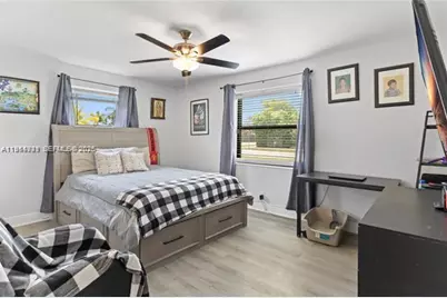 2407 Dewey St, Hollywood, FL 33020 - Photo 39