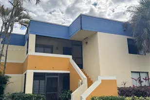 163 Lakeview Dr, Weston, FL 33326 - Photo 19