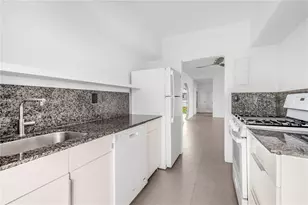 7921 East Dr, North Bay Village, FL 33141 - Photo 9