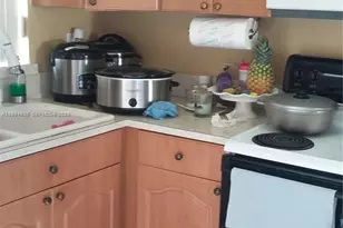 3021 W 76th St, Hialeah Gardens, FL 33018 - Photo 9