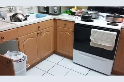 3021 W 76 St #C212, Hialeah Gardens, FL 33018 - Photo 11