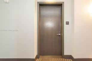 1080 Brickell Ave, Miami, FL 33131 - Photo 5