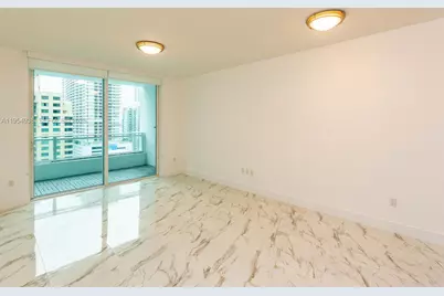 1080 Brickell Ave #1704, Miami, FL 33131 - Photo 7