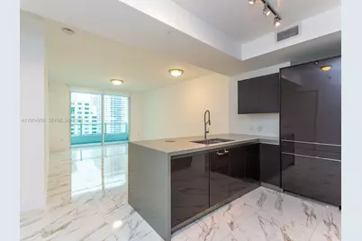 1080 Brickell Ave #1704, Miami, FL 33131 - Photo 19
