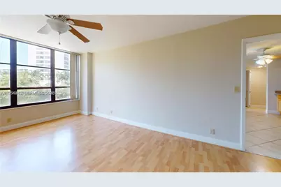 600 Three Islands Blvd #219, Hallandale Beach, FL 33009 - Photo 5