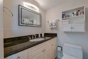 5860 NW 44th St, Lauderhill, FL 33319 - Photo 23
