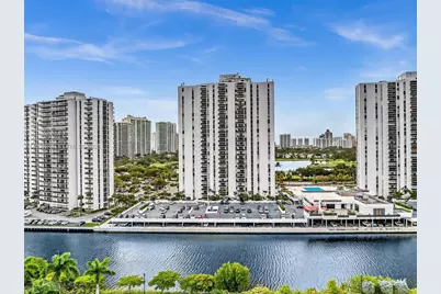 3675 N Country Club Dr #410, Aventura, FL 33180 - Photo 61