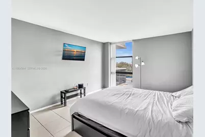 3675 N Country Club Dr #410, Aventura, FL 33180 - Photo 35