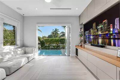 4819 University Drive, Coral Gables, FL 33146 - Photo 17