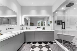 4819 University Dr, Coral Gables, FL 33146 - Photo 45