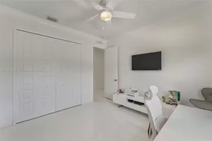 1410 NW 19th St, Homestead, FL 33030 - Photo 17