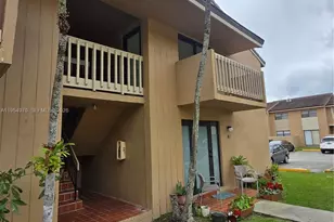 15439 SW 80th St, Miami, FL 33193 - Photo 3