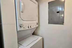 2600 S University Dr, Davie, FL 33328 - Photo 7