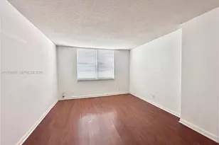 250 Jacaranda Dr, Plantation, FL 33324 - Photo 17