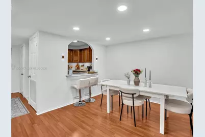 3675 N Country Club Dr #410, Aventura, FL 33180 - Photo 11