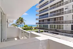 9499 Collins Ave, Surfside, FL 33154 - Photo 29