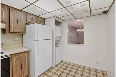 8523 Old Country Mnr #520, Davie, FL 33328 - Photo 9