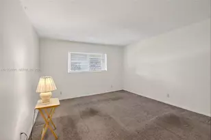 8523 Old Country Manor, Davie, FL 33328 - Photo 25