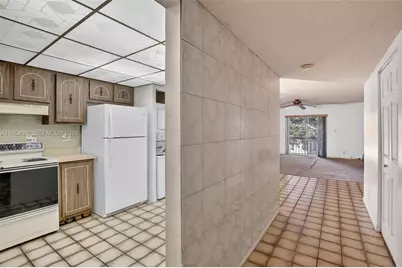 8523 Old Country Mnr #520, Davie, FL 33328 - Photo 7