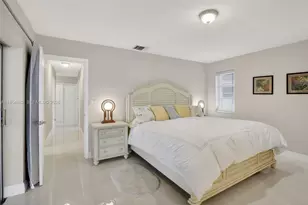 7141 SW 7th St, Plantation, FL 33317 - Photo 23