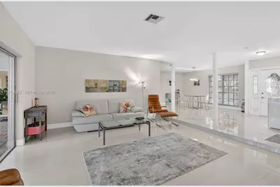 7141 SW 7th St, Plantation, FL 33317 - Photo 9