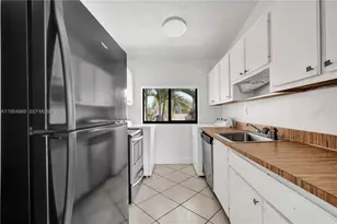 12216 SW 110th Ln, Miami, FL 33186 - Photo 5
