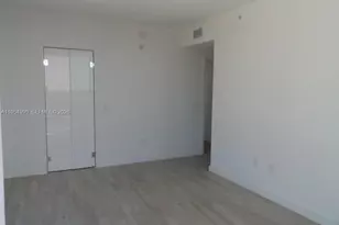 460 NE 28th St, Miami, FL 33137 - Photo 27