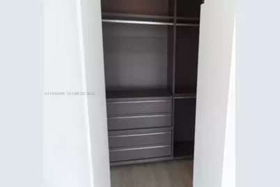 460 NE 28 St #2501, Miami, FL 33137 - Photo 29