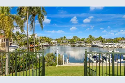 6275 Dolphin Dr, Coral Gables, FL 33158 - Photo 19