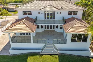 6275 Dolphin Dr, Coral Gables, FL 33158 - Photo 5