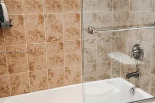 20355 NE 34th Ct, Aventura, FL 33180 - Photo 25