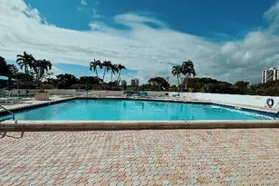 20355 NE 34th Ct, Aventura, FL 33180 - Photo 33