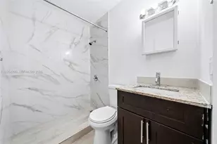 446 SW 4th Ave, Fort Lauderdale, FL 33315 - Photo 9