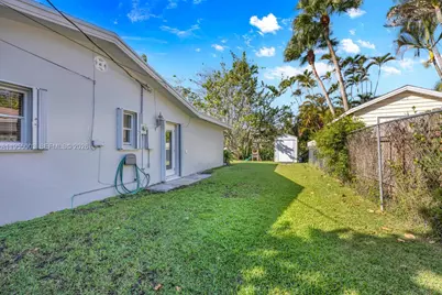 8230 SW 63rd Pl, Miami, FL 33143 - Photo 21