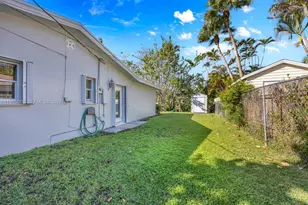8230 SW 63rd Pl, Miami, FL 33143 - Photo 21