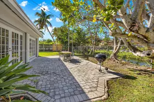 8230 SW 63rd Pl, Miami, FL 33143 - Photo 19