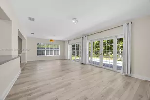 8230 SW 63rd Pl, Miami, FL 33143 - Photo 11