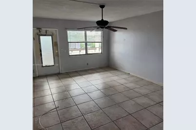 339 Southampton B #339, West Palm Beach, FL 33417 - Photo 5